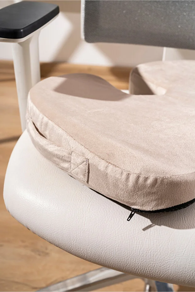 Visco Ortopedik, Kaydırmaz Tabanlı, Ofis, Araba, Koksiks Oturma Minderi, 45x34x7cm